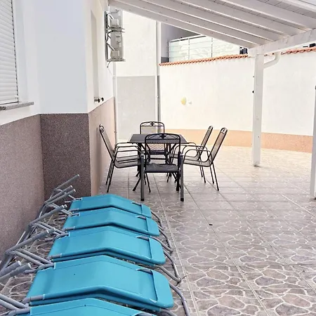 Сasa de vacaciones Haus In Mit Gemeinschaftlichem Pool By Interhome *
