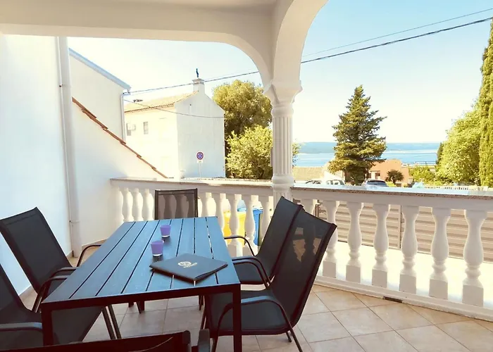 펜션 Haus In Mit Gemeinschaftlichem Pool By Interhome