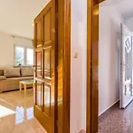 Haus In Mit Gemeinschaftlichem Pool By Interhome
