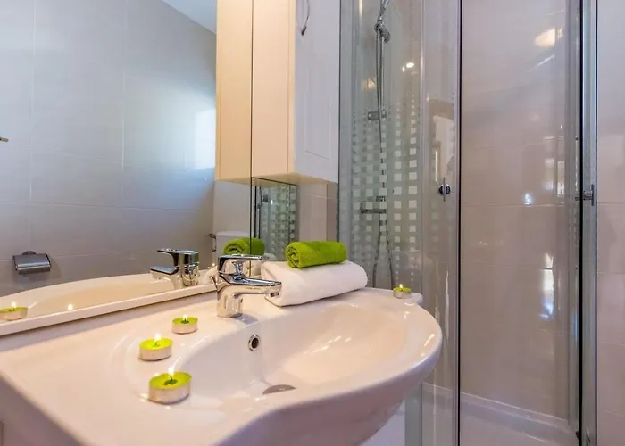 Haus In Mit Gemeinschaftlichem Pool By Interhome Holiday home *