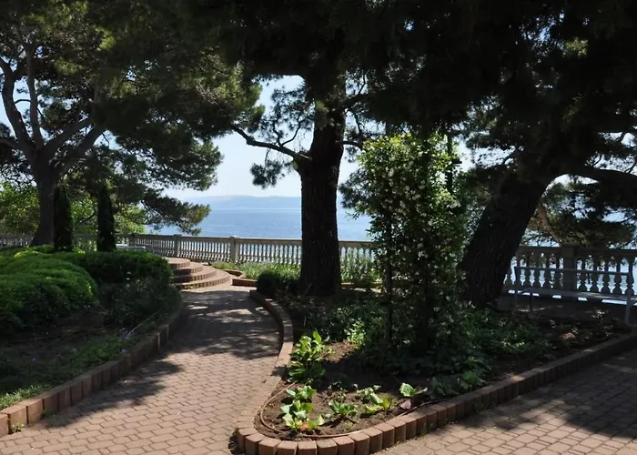 Haus In Mit Gemeinschaftlichem Pool By Interhome Holiday home